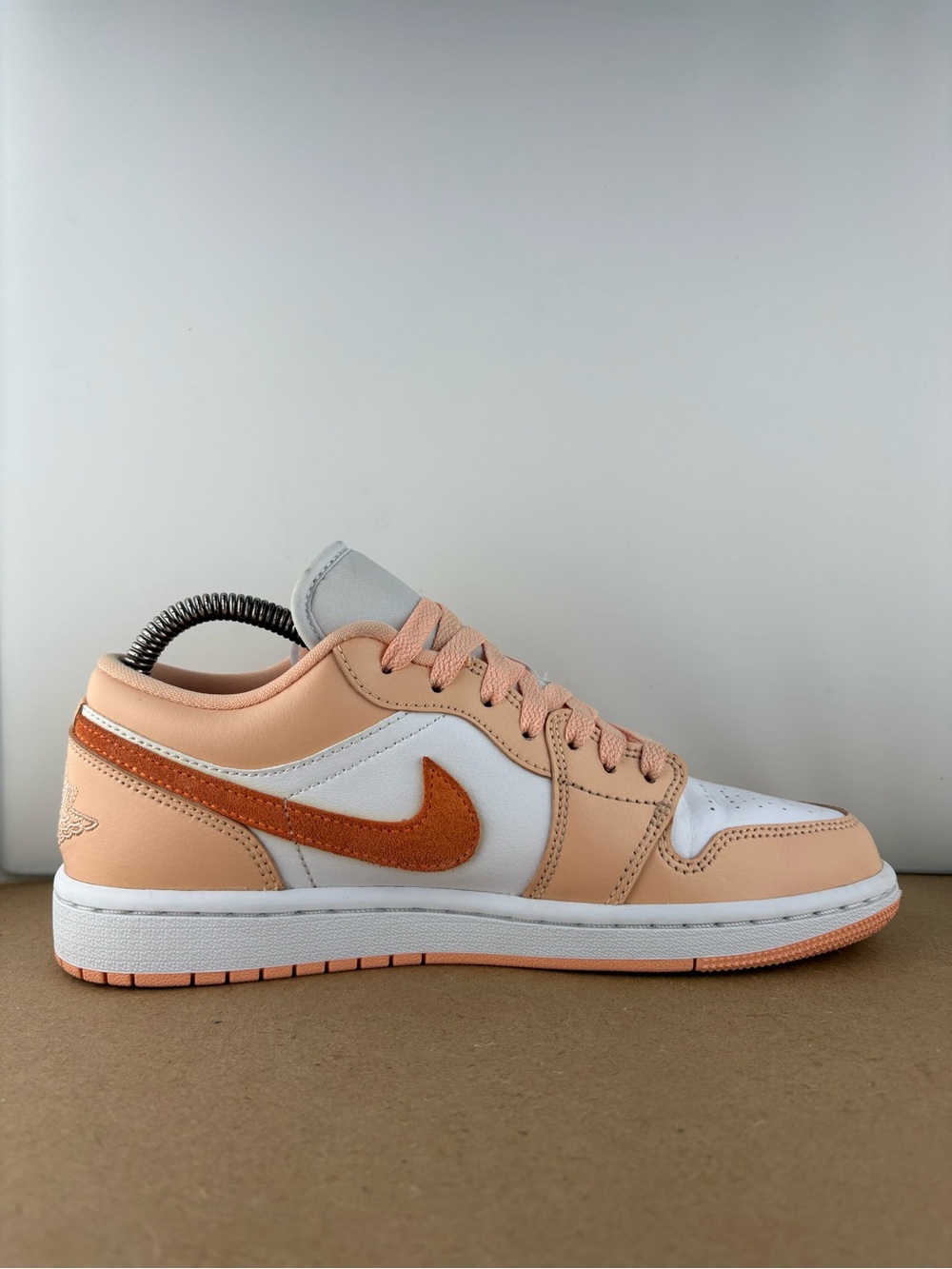 Nike Air Jordan 1 Low Women's 'Sunset Haze' Citrus White DC0774 801 Size 7.5 - Picture 6 of 9